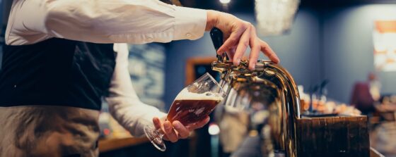 Comment Obtenir une Licence 4 : Le Guide Ultime pour les Bars et Restaurants