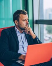 Chef d’entreprise : comment choisir le meilleur statut pour se protéger et optimiser sa rémunération ?